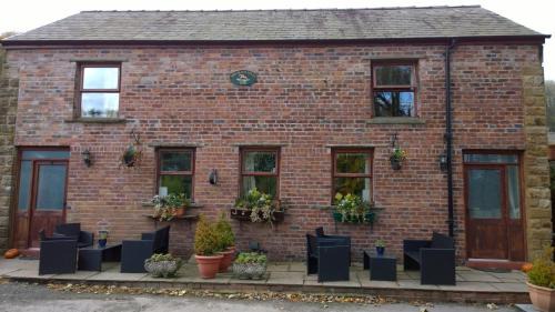 Buxton House | Fern Farm Cottages