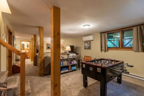 Charter Hills House | Fern Leaf Lodge