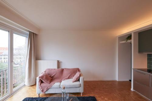 Ixelles Apartment | Fernand Cocq Elegant Residence