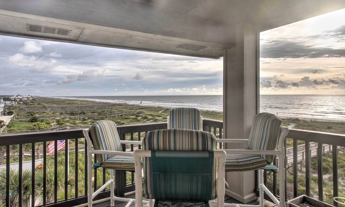 Fernandina Beach Condo | Fernandina Beach Villa w/Remarkable Ocean Views!