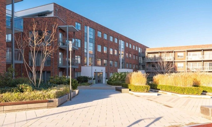 Dundrum Apartment | Fernbank by Dublin At Home