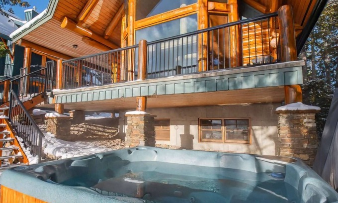 East Kootenay House | Fernie - Snow Creek Cabin #501
