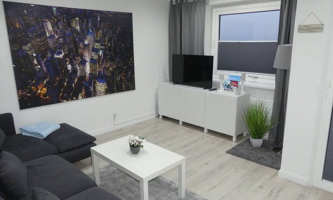 Mitte-Sud Apartment | FeWo Sea Lounge II "Ideal city location modern apartment Bremerhaven-Mitte WiFi