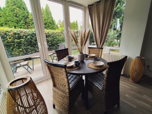 Zwenkau Apartment | FeWo - SEEbrise am Zwenkauer See