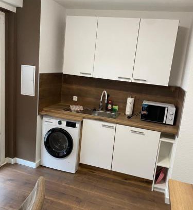 Plauen Apartment | FeWo Wieko Plauen H1 3 OG links Family Appartement XL
