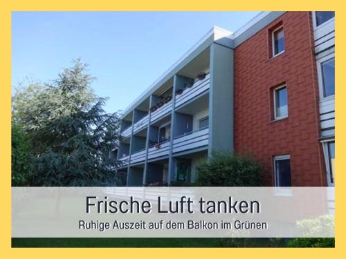 Langen b. Bremerhaven Apartment | Fewos-Bremerhaven, Ferienwohnung "Lilie" in Geestland-Langen, ideal für Familien & Homeoffice - WLAN & kostenlose Fahrräder - 3 Zimmer, Balkon - nahe Bremerhaven