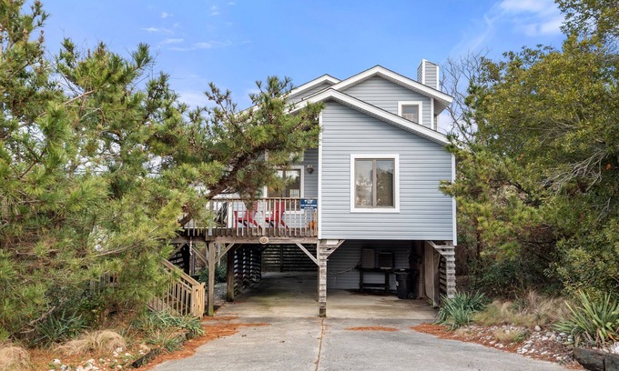 Duck House | Fiddlin' Around: Oceanside, Pets & Short Stays OK!
