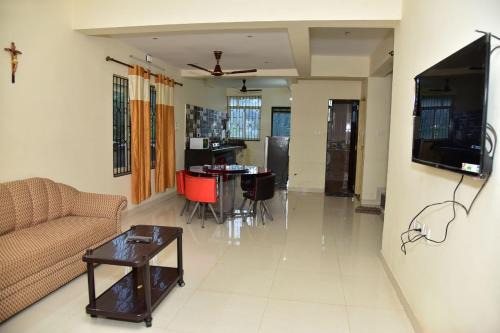 Varca Villa | Fieldstone Luxury 3 bhk Villa