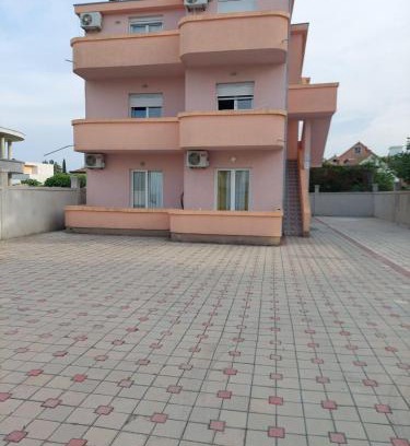 Ulcinj House | Fikret-apartmani Velika plaža