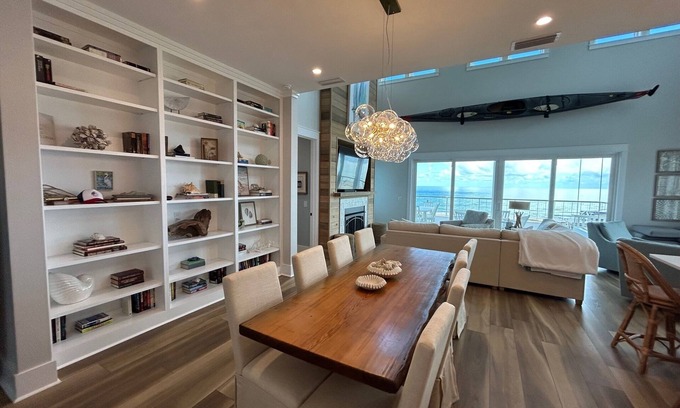 Plantation House | FINALEIGH! NEW Beautiful Gulf Front Home on St George Island, Florida