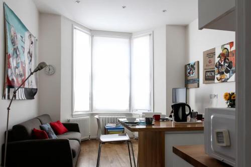Redcliffe Apartment | Finborough