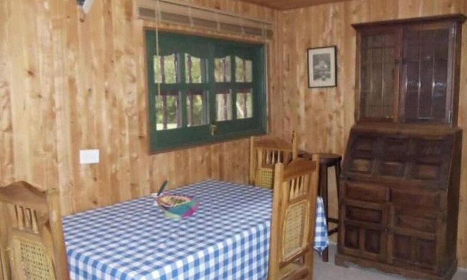 Medellin House | Finca Cottage Guarne, Cerca de Arvi y Santa Elena