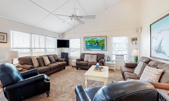 Fort Morgan House | Fine Fish House
