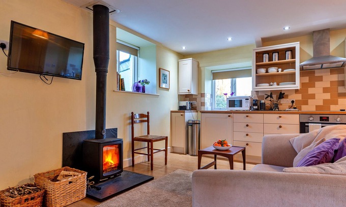 Boscastle Apartment | Finest Retreats | Jenny Wren