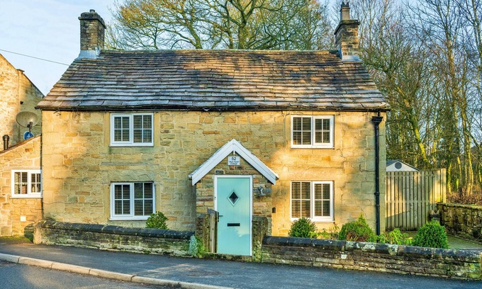 Buxton Cottage | Finest Retreats | Wye Head Cottage