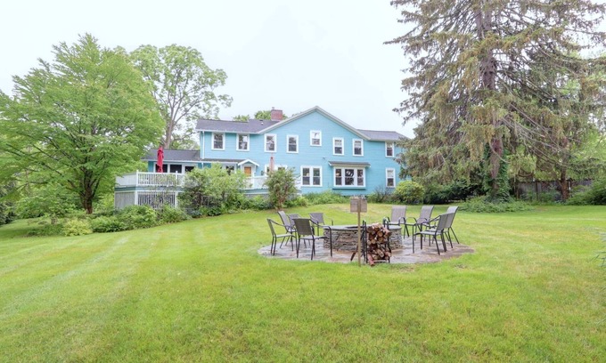 Geneva House | Finger Lakes Villa