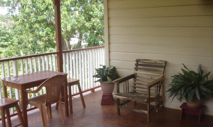 Titchfield Peninsula Bed & Breakfast | Finjam Cottage
