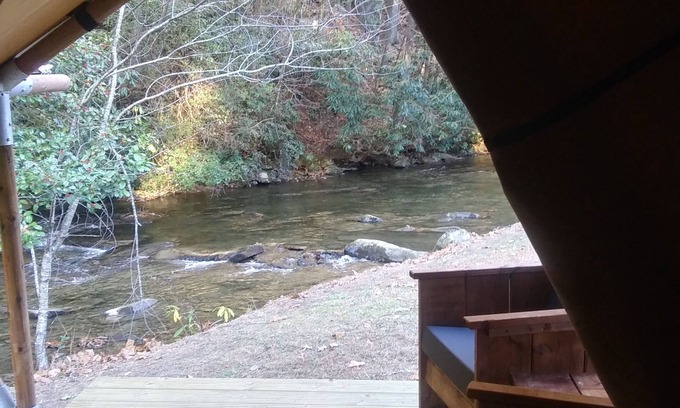 Murphy RV Rental | FIREPIT SMORES CREEKFRONT, GLAMPING TENTS, FLY FISH hdfishcamp@protonmail.com