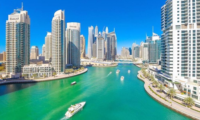 Dubai Marina Apartment | FIRST CLASS 2BR with Exquisite Full Marina View