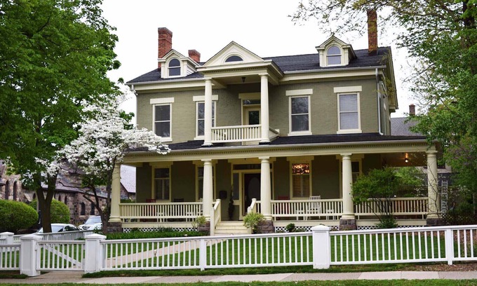 Kerrytown House | First Class, Historic Home in Kerrytown