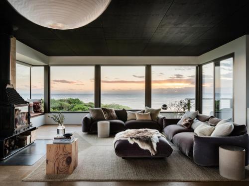 Seymour House | FIRST LIGHT Tasmania House