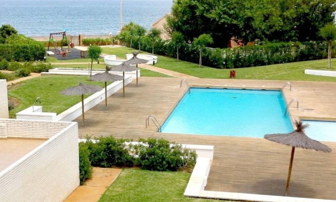 Molinell Apartment | FIRST LINE BEACH APARTMENT WITH SEA VIEWS. WIFI.