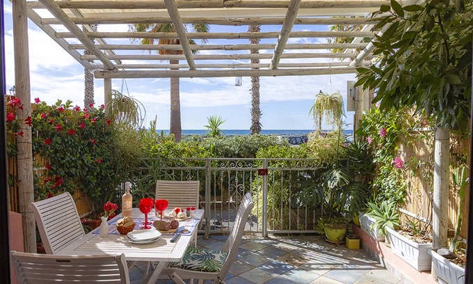 Riva Ligure Apartment | FIRST LINE SEA EDGE GROUND FLOOR-LIVING AND FURNISHED PATIO-CHARMING RESIDENCE