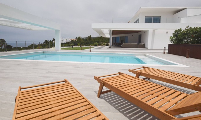 Atlanterra Ski Chalet | First Villa Passivhaus in La Cala de los Alemanes with pool, 5 bedrooms