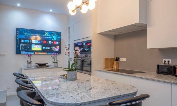 Dansaert Apartment | Fish Market Apartments