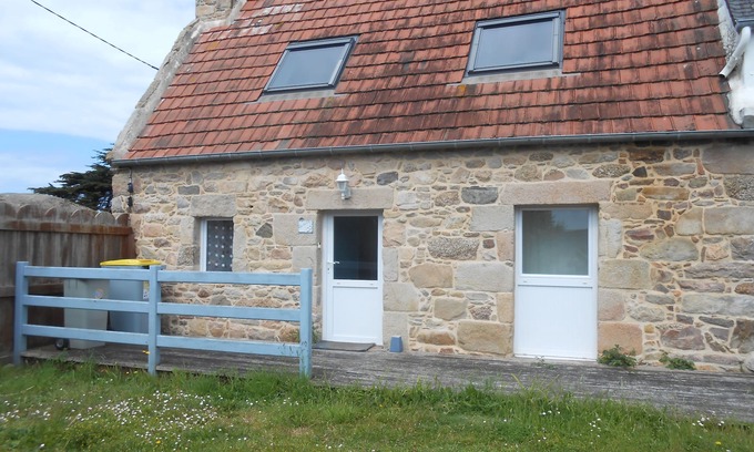 Tregastel House | Fisherman's cottage nestled in the rocks of Trégastel, Pink Granite Coast