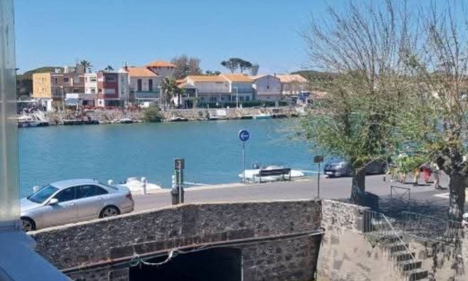 La Tamarissiere Apartment | Fisherman's cottage, your stopover by the sea