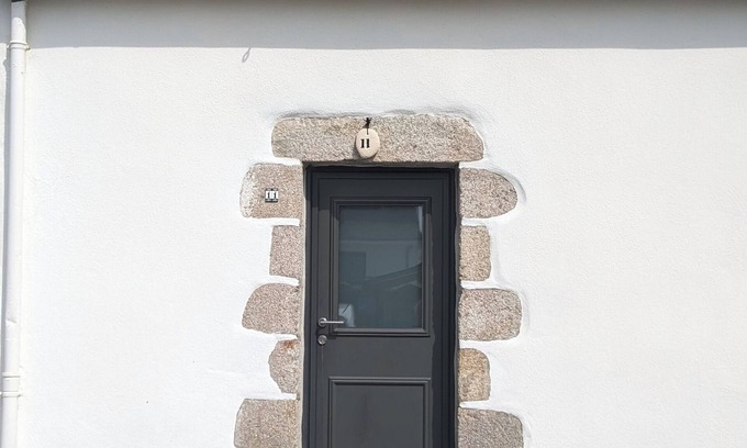 Kerroch House | Fisherman's house, on the port of Kerroch, 3 minutes' walk from the beach!