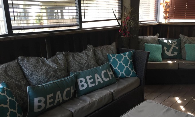 Carrabelle Condo | Fishing, Golf & Beach Getaway!