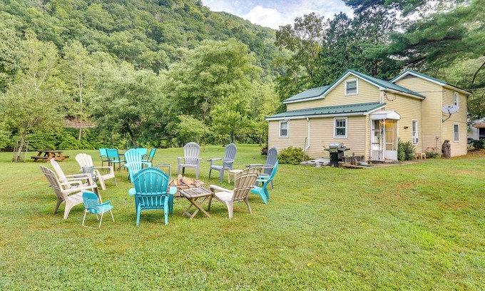Frenchville Cottage | Fishing & Kayaking: Creekside Sinnamahoning Home!
