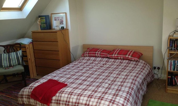 Staple Hill House | Fishponds Retreat Homestay