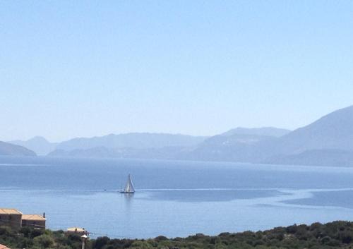 Agios Nikolaos Town House | Fissi Villas agritourism accommodation near the sea