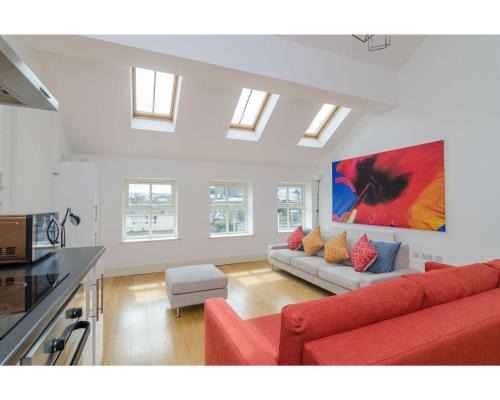 Cathedral Quarter Apartment | Fitzrovia Mansion Apartments in Belfast's Cathedral Quarter