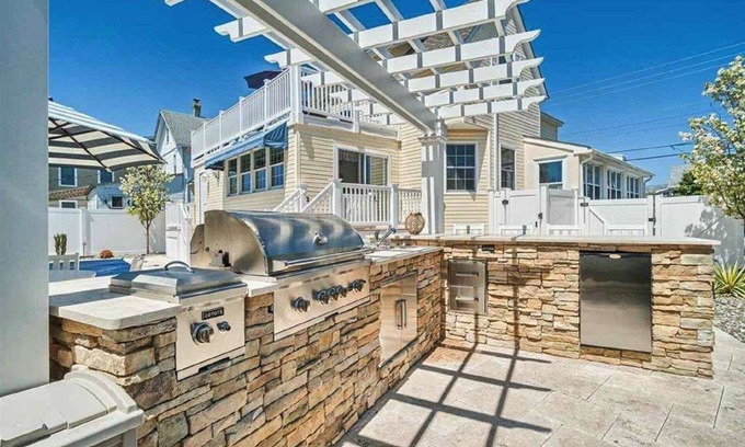 Wildwood Crest House | Five bedroom, three bath home with a heated private pool in Wildwood Crest!