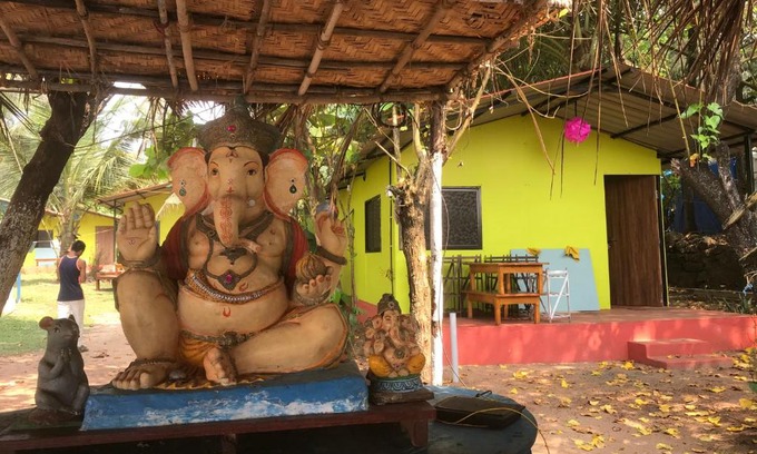 Anjuna Hotel | Five-five beach front cottages