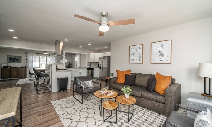 Sioux Falls House | Five Star Flip- Bright & Renovated 3BR/2BA