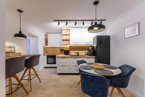 Timisoara Apartment | Five Stars Apartment