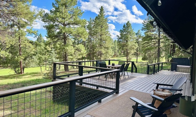 Flagstaff Cabin | Flagstaff Bogey Inn! A-Frame cabin Golf Course Lot