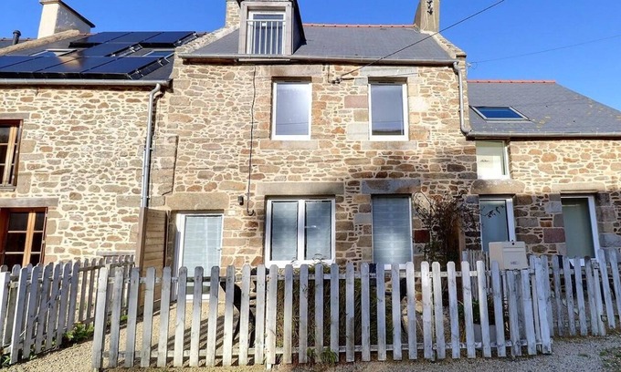 Saint-Coulomb House | Flamboyant - SAINT-COULOMB