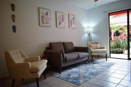 Coco Apartment | Flamenco Rosa