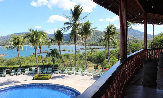 Playa Flamingo Hotel | Flamingo Marina Hotel