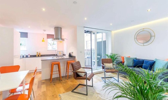Hoxton Apartment | Flat 1 Bevenden