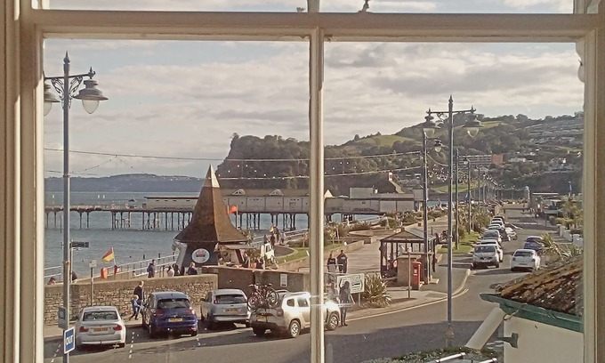 Teignmouth House | Flat 4, Den House