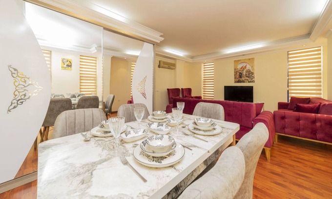 Antalya City Centre Apartment | Flat in Antalya Near Beaches and Hadrian's Wall