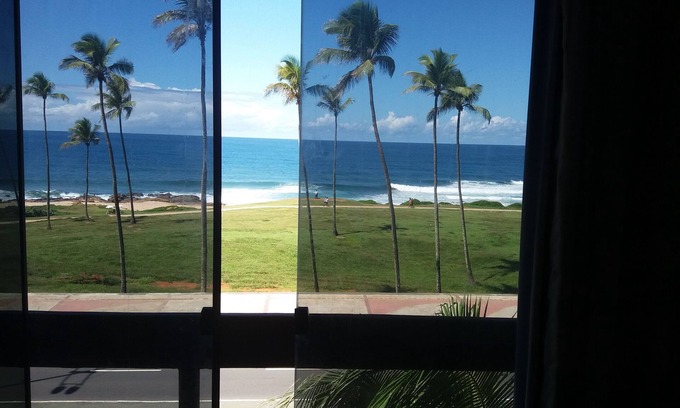 Armacao House | Flat Jardim de Alah- Sea view 450m from the New SSA Convention Center