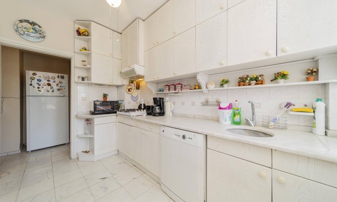 Lara Apartment | Flat w Balcony Fireplace 5 min to Beach in Antalya